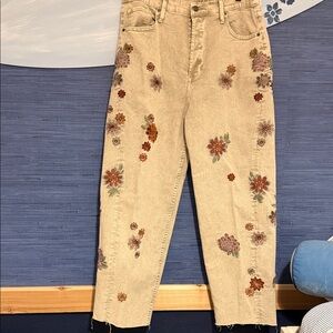 POL Floral Embroidered Cropped Jeans - Tan